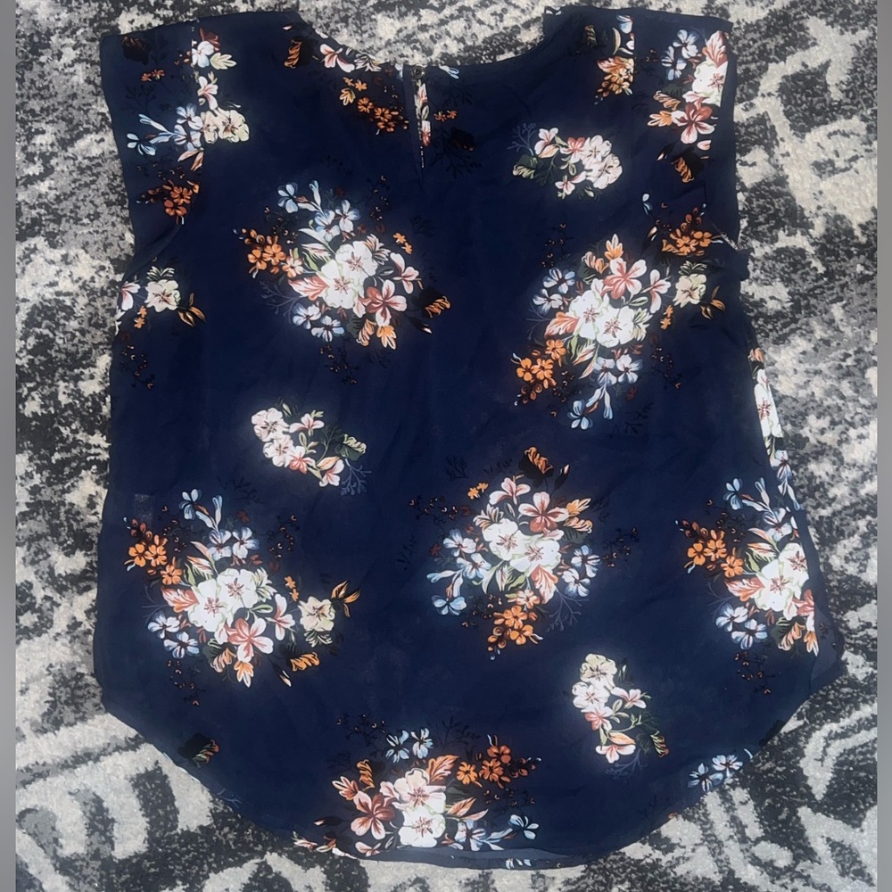 Sweet Rain Navy Blue Floral Blouse - Picture 4 of 6
